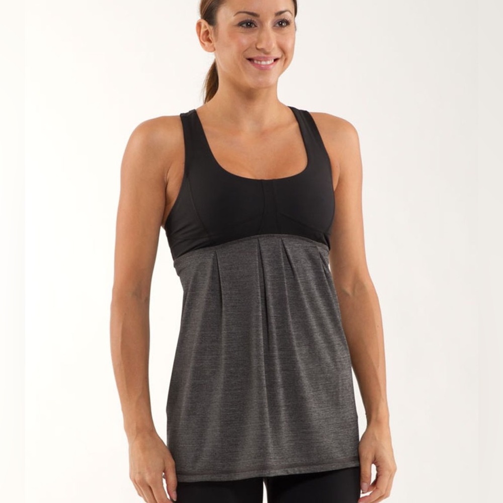 Lululemon Run Your Heart Out Color Block Athletic Top Heathered Black SZ 6